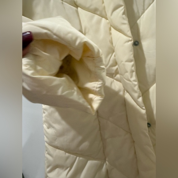 NWOT STEVE MADDEN Women's Cream Quilted Long Coat - Size XS - Picture 7 of 13